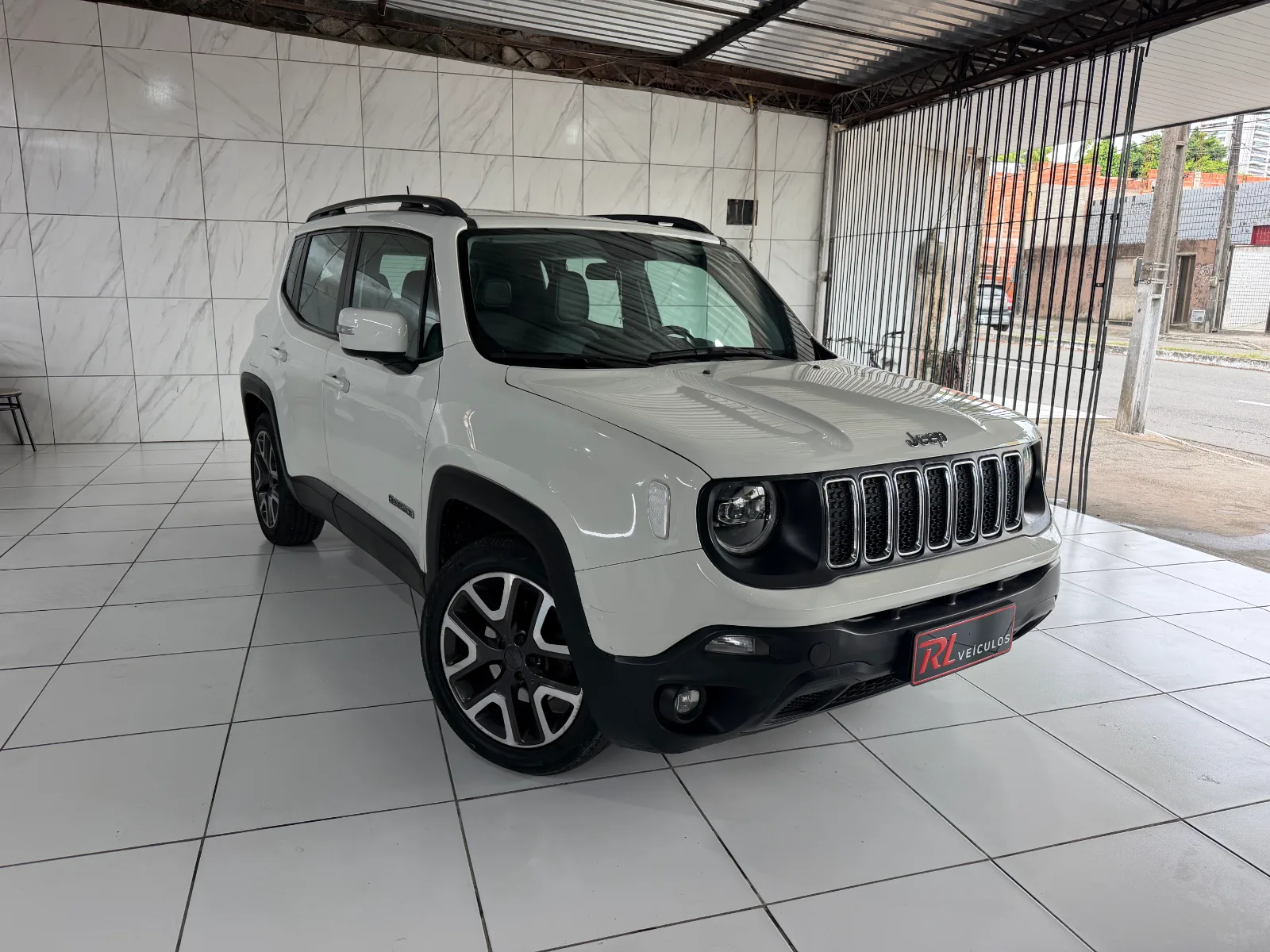 Jeep Renegade Longitude 1.8 Flex Automático