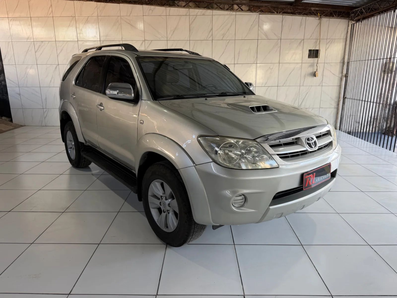 Toyota Hilux SW4 4x4 3.0 12V V6 Diesel Automática 2007