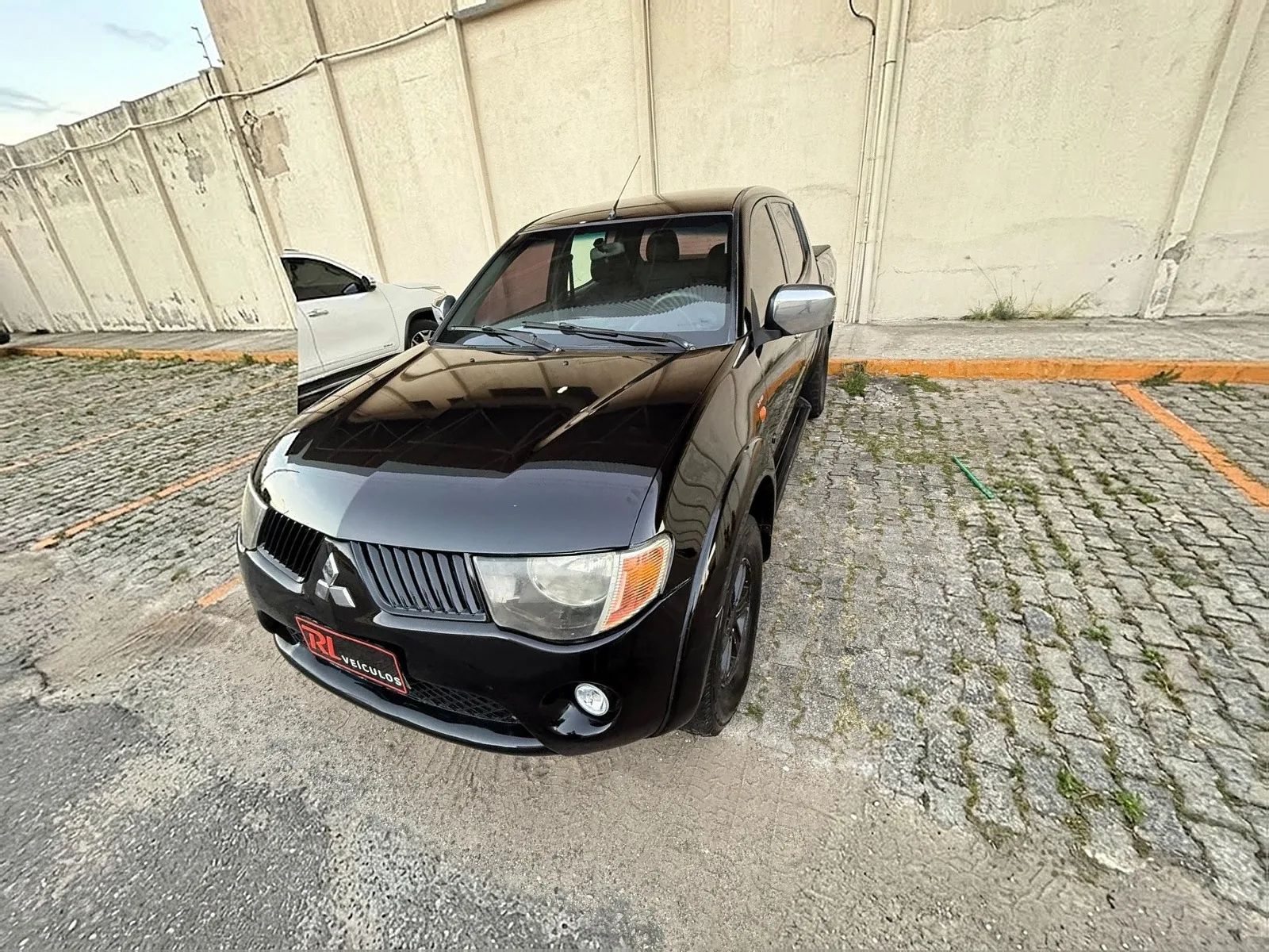 Mitsubishi L200 Triton HPE 3.2 Turbo Diesel 4x4 Automática 2008